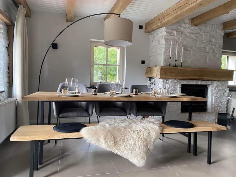 Charmante Maison De Vacances Vaux-sur-Sure Екстер'єр фото