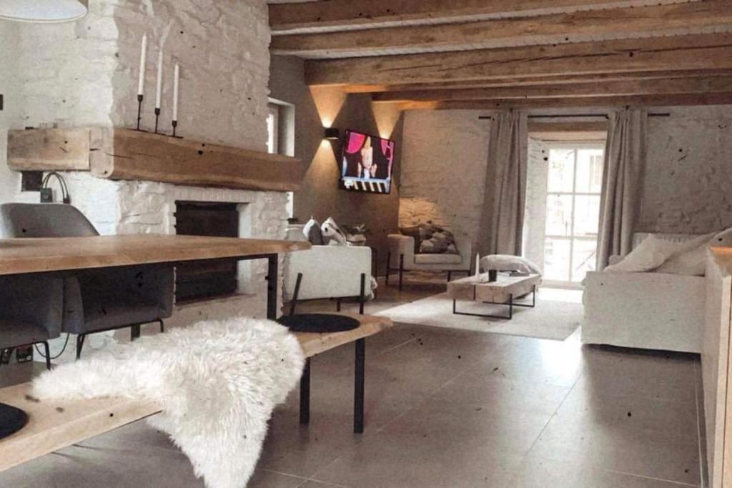 Charmante Maison De Vacances Vaux-sur-Sure Екстер'єр фото