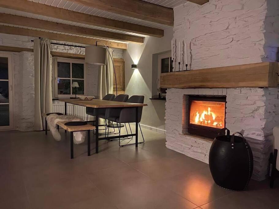 Charmante Maison De Vacances Vaux-sur-Sure Екстер'єр фото